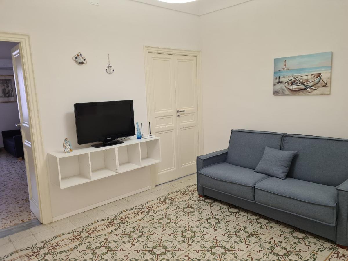 הוילה קאסטלמארה דל גולפו Casa Lara מראה חיצוני תמונה