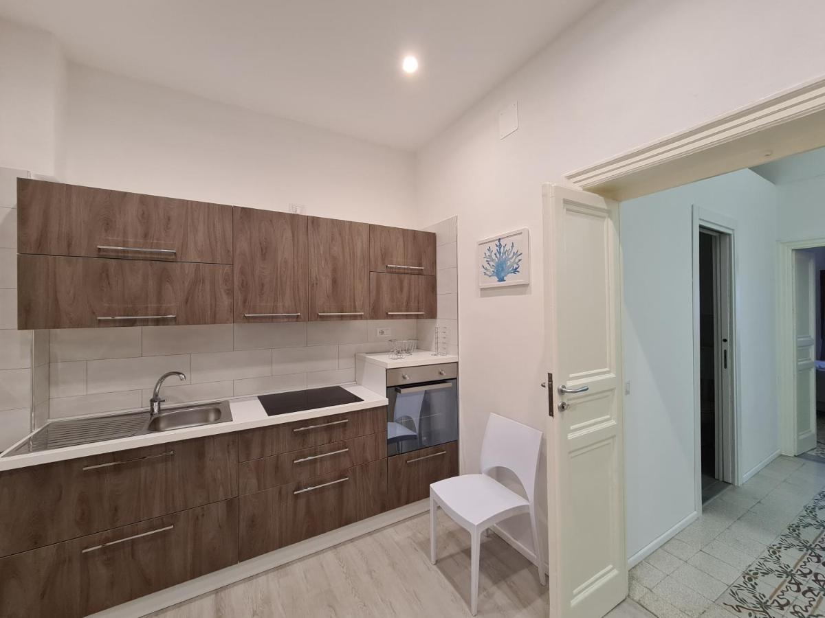 הוילה קאסטלמארה דל גולפו Casa Lara מראה חיצוני תמונה